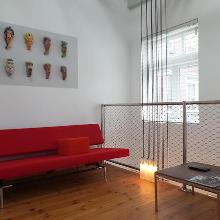 Maff Top Studio Apartment Den Haag Bagian luar foto
